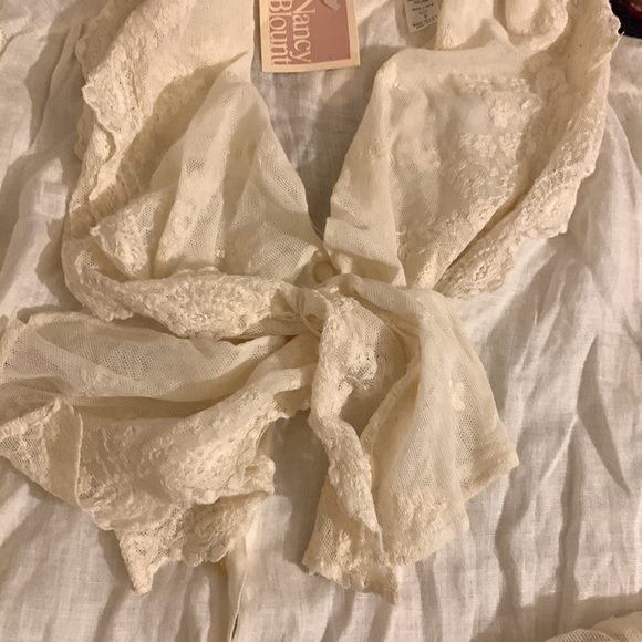 NWT ELEGANT 100% IRISH LINEN BLOUSE - Picture 3 of 7